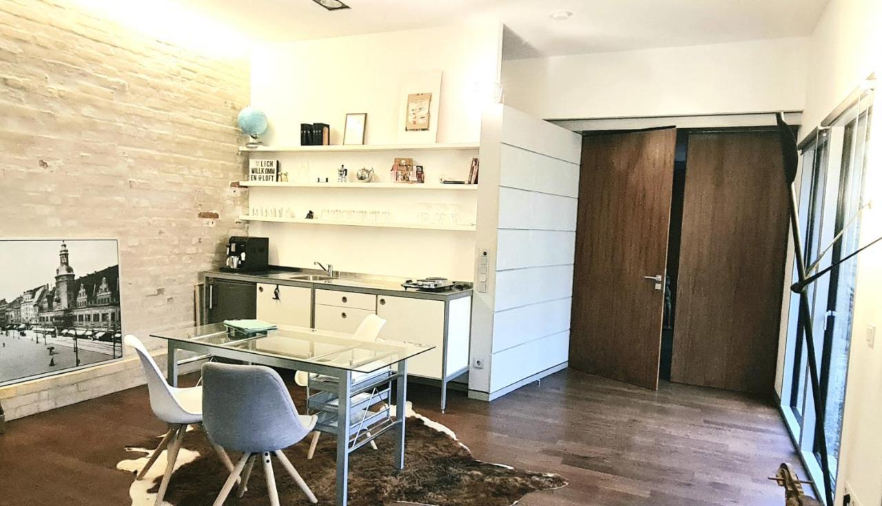 Apartamento Loft Im Hundertjaehrigen Backhaus Leipzig Exterior foto